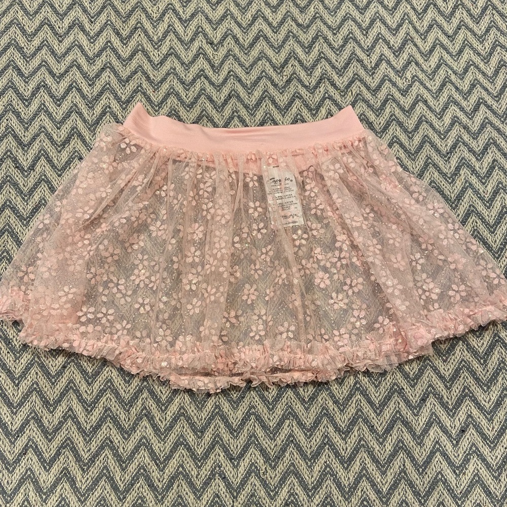 Capezio Pink Floral Mesh Ballet Skirt – Size 6/6X